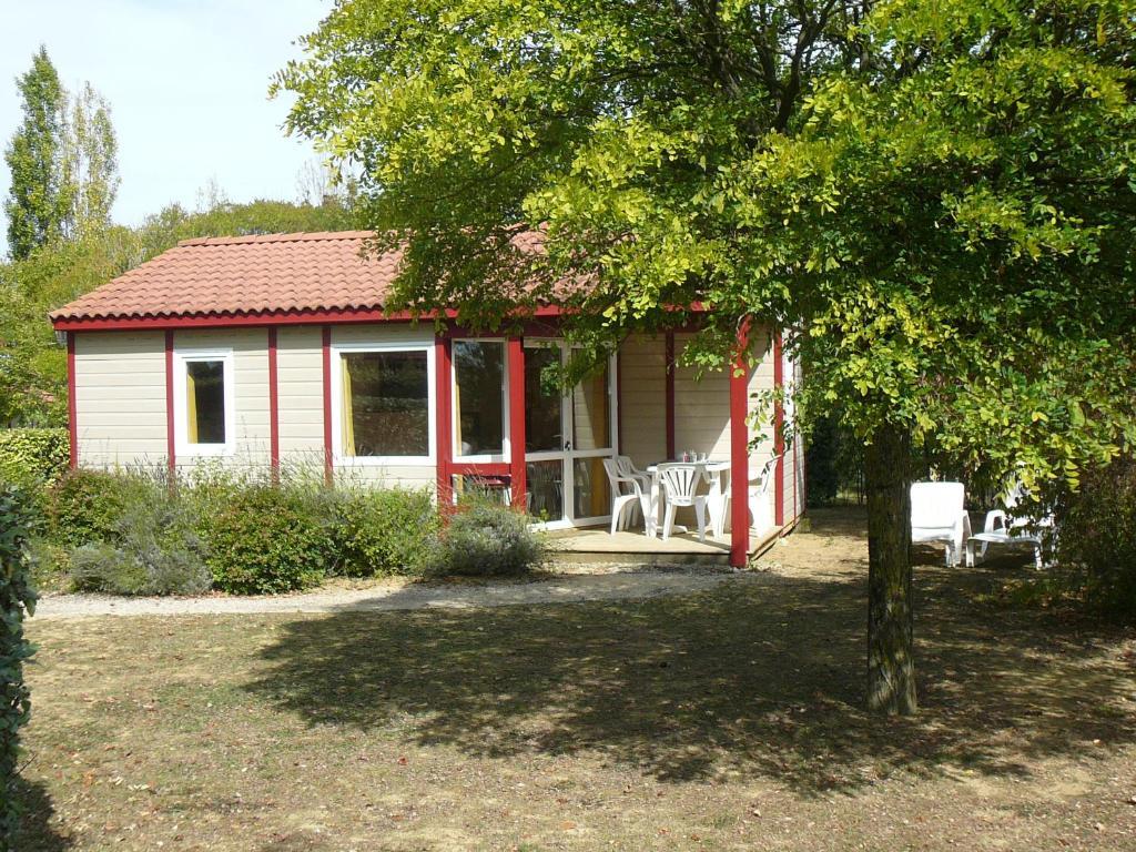 Les Chalets Des Mousquetaires Mirepoix  Стая снимка