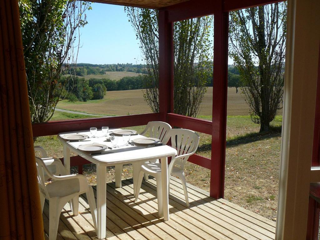 Les Chalets Des Mousquetaires Mirepoix  Стая снимка