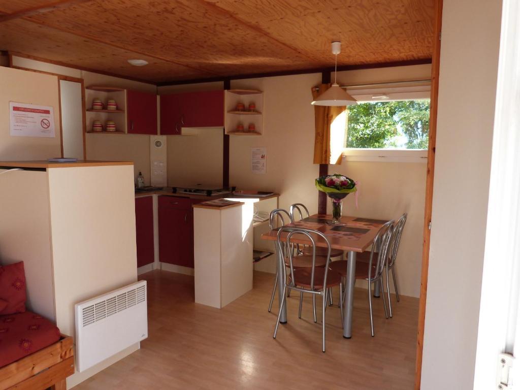 Les Chalets Des Mousquetaires Mirepoix  Екстериор снимка